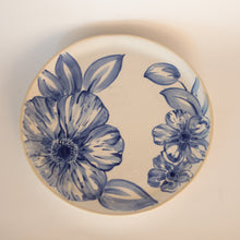 Load image into Gallery viewer, Poppy Flower Plate