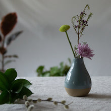 Load image into Gallery viewer, Small Vase
