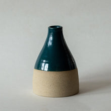 Load image into Gallery viewer, Small Vase