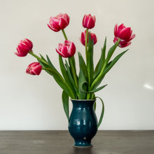 Load image into Gallery viewer, Small Dream Vase