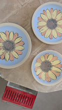 Load image into Gallery viewer, Sunflower plates and bowl for Steve