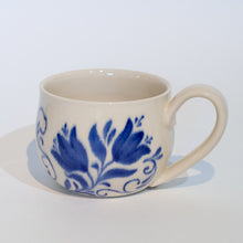 Load image into Gallery viewer, Residency Pottery #11: Tulip Mug