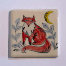 Load image into Gallery viewer, Residency Pottery #24: Fox Tile