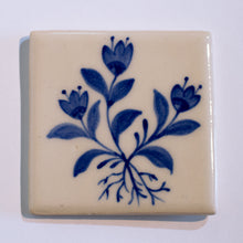 Load image into Gallery viewer, Residency Pottery #22: Rooted Wildflower Tile