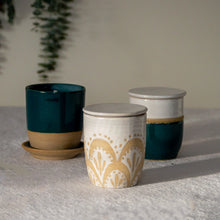 Load image into Gallery viewer, Emerald Candle Jar