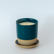 Load image into Gallery viewer, Emerald Candle Jar