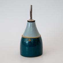 Load image into Gallery viewer, Small Pouring Bottle